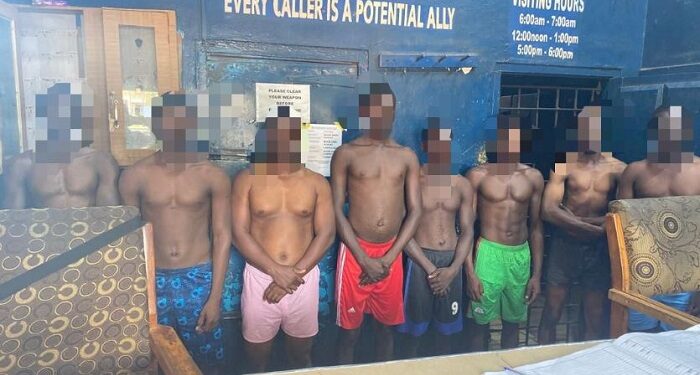 Bono Eight foreigners gold