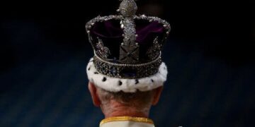 Monarchy royal chaos