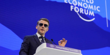 Macron Davos