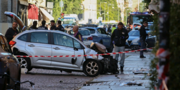 knife-wielding driver